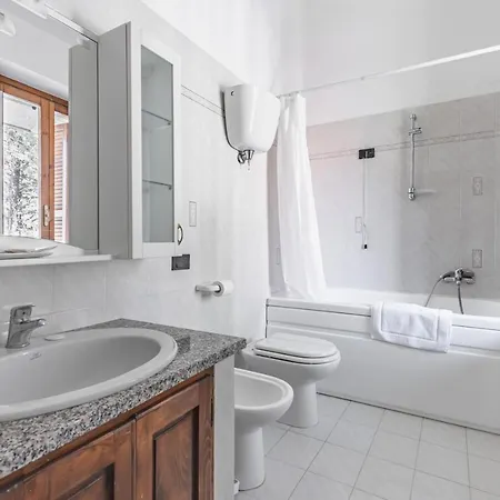 Guesthost - Hannah In The Hills With Panoramic Views *